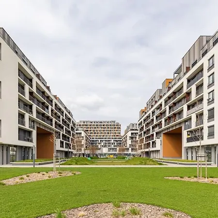 : Sporty Serenity Apartament