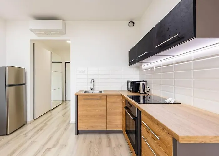 Apartment : Sporty Serenity *